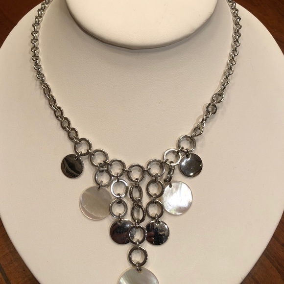 Lia Sophia NWT Silver and Mother of Pearl Necklace - Picture 1 of 4